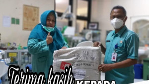 Penyaluran Donasi dari Ketua Yayasan Universitas Jayabaya untuk Pejuang Medis